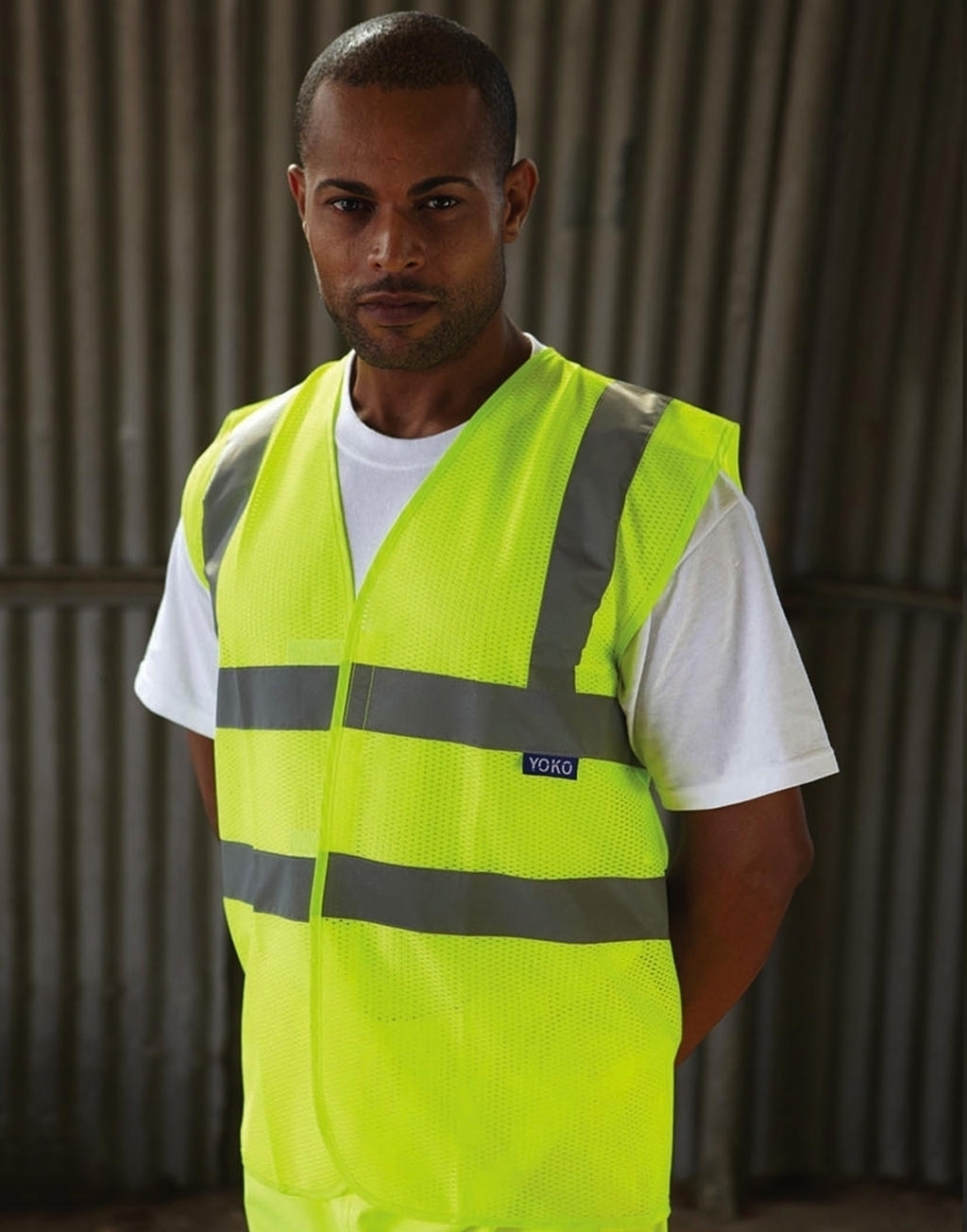 Hi Vis 2 Band & Brace Waistcoat Hi Vis Yellow Jaune, à personnaliser avec le logo de votre club. Hi Vis 2 Band & Brace Waistcoat Hi Vis Yellow Jaune