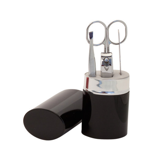 Set Manucure Tani Noir Noir, à personnaliser avec le logo de votre club. Set Manucure Tani Noir Noir